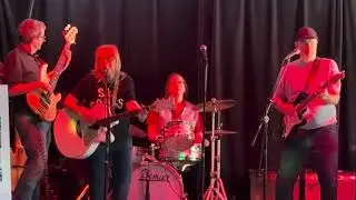 Lori Yates, Danny Marks, Victor Bateman, Michelle Josef - Ring Of Fire - LIVE