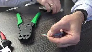 kleurcode / UTP stekker aan kabel zetten