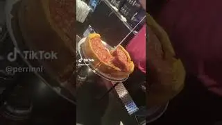 Un Recuerdo en Giordanos Pizza en Chicago