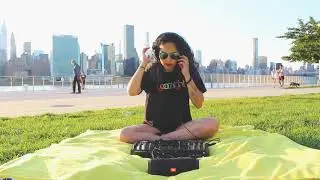 DJING at a radom park in NYC | Best Electro House|