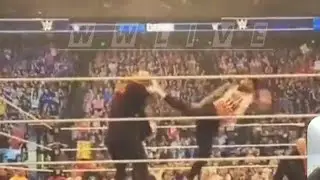 The Usos attack Roman Reigns & Solo Sikoa off air after - WWE Raw & Smackdown