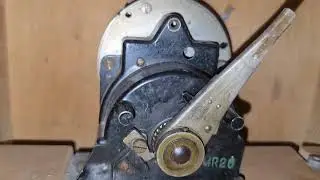 Mantel clock 