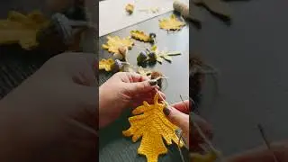 Autumn leaves, acorns and mushrooms - crochet fall garland pattern