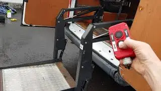Electric - Hydraulic lift ramp for van