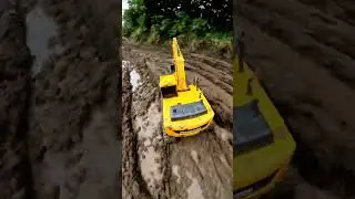 RC Excavator Digging Deep in Mud - FPV Drone View #rctruck #construction