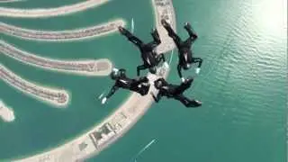 VOL RELATIF &agrave; 4 HOMME - saut 1 - DUBAI 2012 - FFP