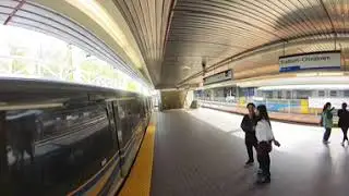 Vancouver - Skytrain - Stadium-Chinatown Station - Platform