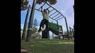 2025-09-02 [Tu] 14-25 Doing Monkey Bars Forward & Backward