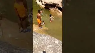 gremlins al agua ( riera de merles)