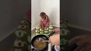 Monkey Waiting for the fried pork