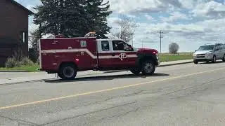 Calgary Fire Dept || Bush Buggy 23 Responding!