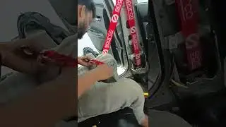 sparco seat belt changing