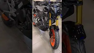 New Yamaha MT-15 V2.0 Deluxe - Black Metallic X