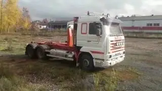 K&ouml;p Lastv&auml;xlare Scania 143 H 450 6x4 p&aring; Klaravik