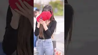221008 '출근길3 팬서비스 하는' 변하율(Ha-Yul) 치어리더
