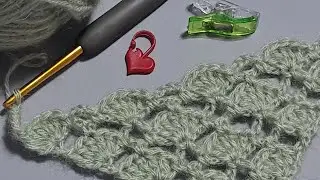 How to Make an Easy Crochet Fan Shawl 
