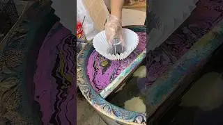 Lacquering lampshade #artandcraft #lacquer #painting #water #chinese #lampshade #culturalheritage