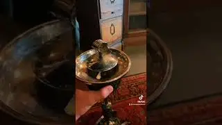 A 1929 ashtray that never falls over?