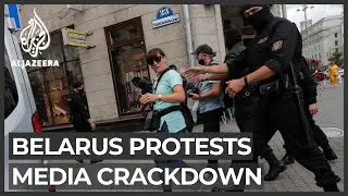 Belarus expels journalists, withdraws accreditation in crackdown