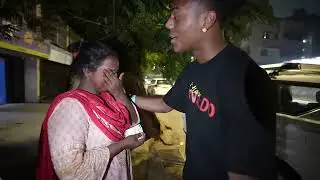 Speed Gifts Homeless Woman Bundles Of Cash In India