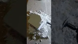 Pinch of magnesium powder block
