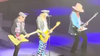 Cheap Trick - Hello There, Come on Come on (Oct 1, 2025 at Budokan!!)