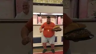 Yasin Cengiz&rsquo;e Minik Ekmekte D&ouml;ner Hazırladık 😅 #yesyesyes #yasincengiz #ağababad&ouml;ner