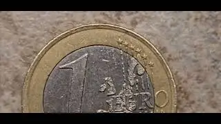 France 🇫🇷 1euro 2001. Defect. 