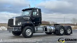 C-37093 2022 FREIGHTLINER 114SD CAMION DE VILLE