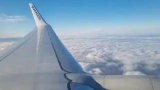 4K | Boeing 737-800 | Venice - Katowice | Ryanair Take-off, Landing Compilation