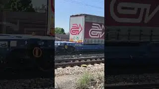 BUDAMAR GROUP 383 211 &eacute;s ELL 193 256 arcese Konten&eacute;rvonatk&eacute;nt &aacute;t halad Wien Simmering &aacute;llomason