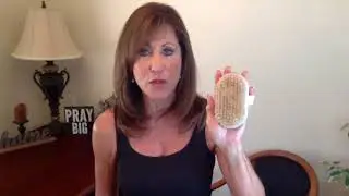 Body Brushing to Improve Aging Skin