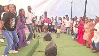 Handina kana mashoko kana zvichidai ....