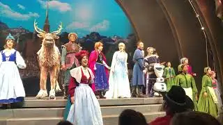 Disney&lsquo;s California Adventure Park Frozen Show Finale