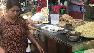 AFTERNOON SNACKS TIME YANGON STREET FOOD 🇲🇲 - Fried Noodles & Chicken BBQ