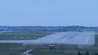 Finnair A340-300 OH-LQC Crosswind Landing at Helsinki-Vantaa 22L - HD Spotting #1