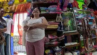 Comprando artesanias de Ilobasco 5