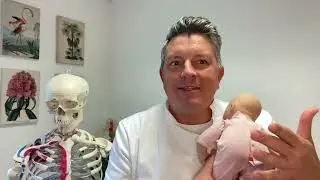 What&rsquo;s the best sleeping position for a baby with colic