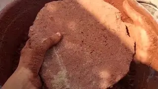 Two types of RED DIRT water crumbling satisfying ASMR sounds