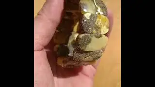 Natural Baltic amber bracelet. Браслет из натурального Балтийского янтаря.