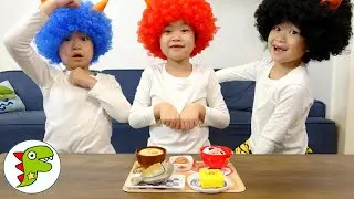 レオくんが朝ごはんをつくるよ！カラフルな鬼たちがたべちゃった？ トイキッズ