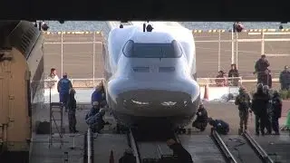 ７００系新幹線を搬入 ＪＲ東海、博物館展示で