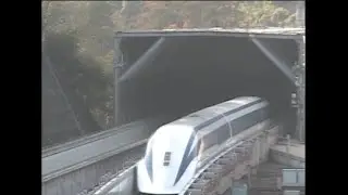 リニア575km/hで二回通過　 Maglev train repeating 575km/h
