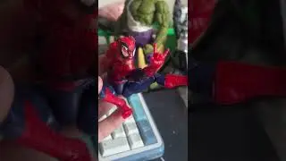 available in ETSY my bad #MAXIMUM #SPIDERMAN #Marvellegends #hasbro