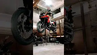 Suzuki V-Strom 1050XT. #shorts #vstrom1050xt #vstrom #bikelife