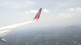 Spicejet landing in Cochin International Airport, Kerala, India.