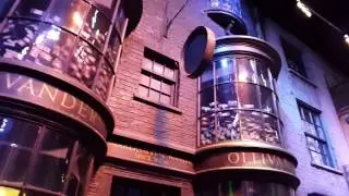 Walking through Diagon Alley, Harry Potter WB studios.