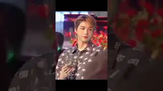 Cheers!! 🥂🥂🍑 #kangdaniel #thestory #parade #upsidedown #paranoia #donttell #antidote #touchin #2u