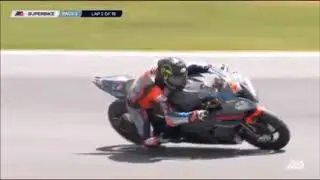 Queda de Danilo Lewis 3&ordf; etapa 2020 - MotoAmerica