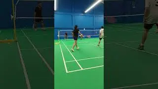 Corner Power Smash #badminton